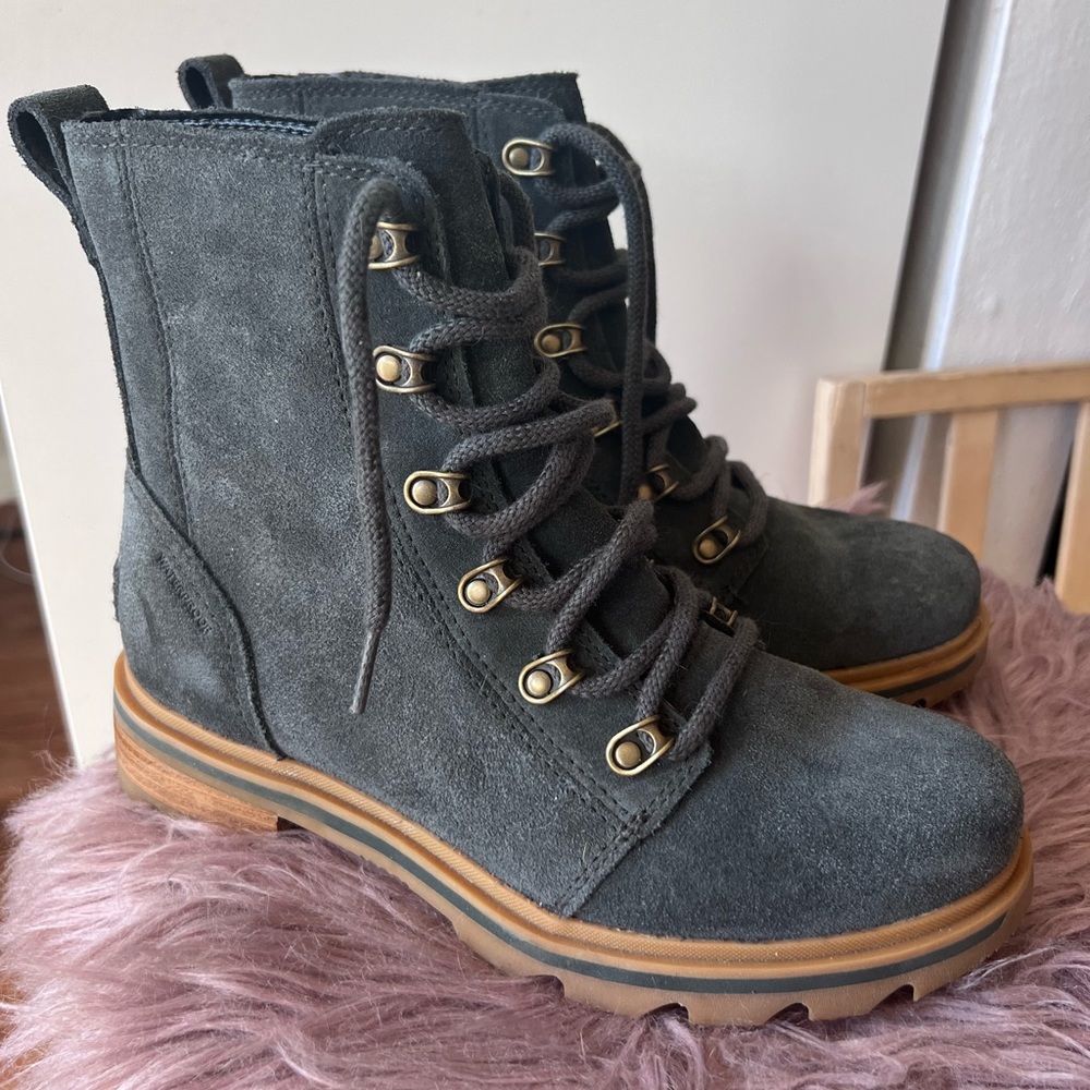 Sorel Waterproof Suede Emelie Biker Boot size 7 - Picture 2 of 8